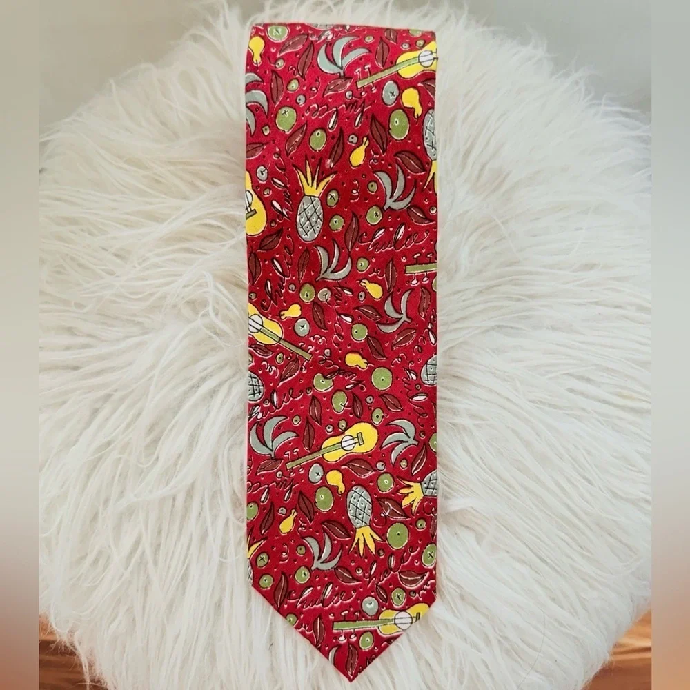 Vintage 80’s Banana Republic Hula Themed Tie